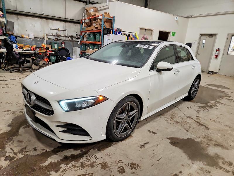 Фото 1 - MERCEDES-BENZ A-CLASS