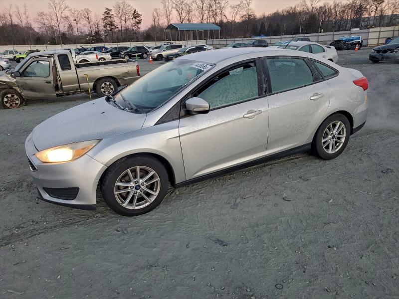 Фото 1 - FORD FOCUS