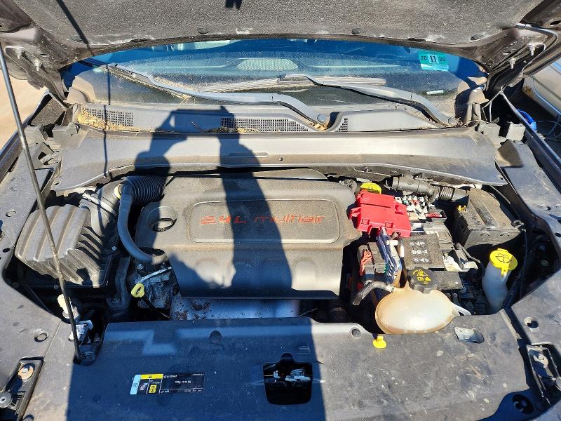 Фото 11 - JEEP COMPASS