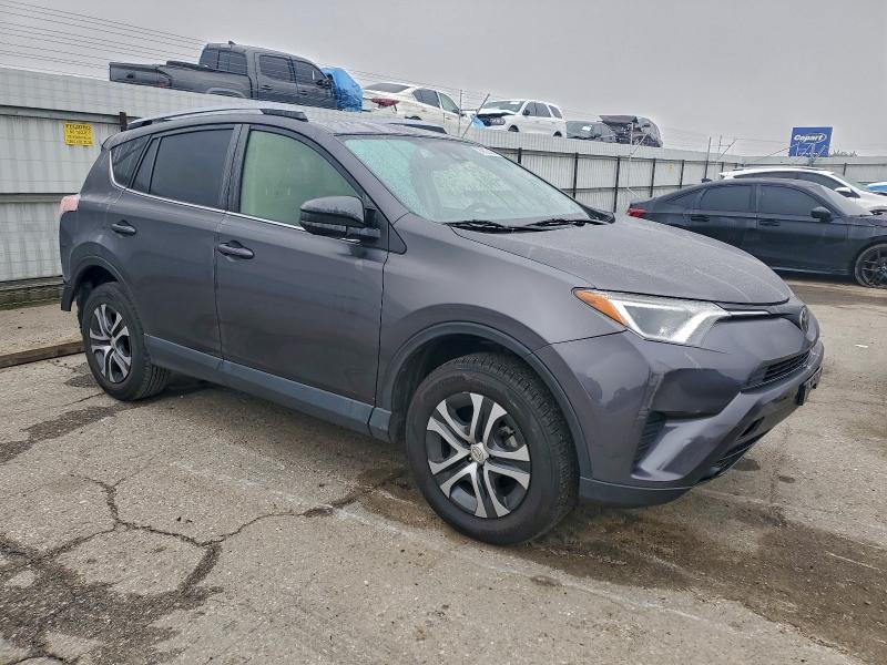 Фото 4 - TOYOTA RAV4