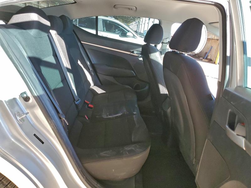 Фото 10 - HYUNDAI ELANTRA