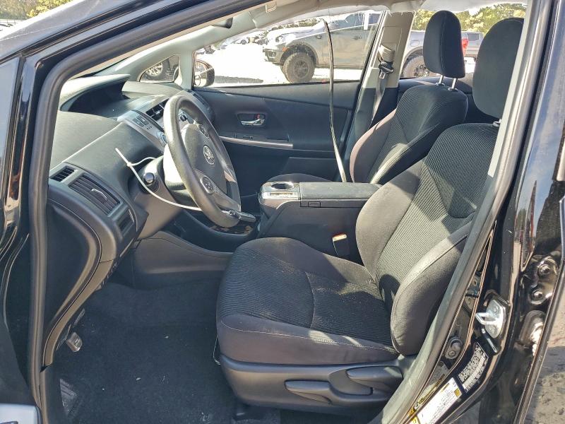 Фото 7 - TOYOTA PRIUS