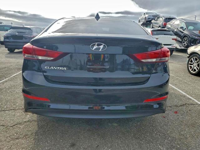 Фото 6 - HYUNDAI ELANTRA