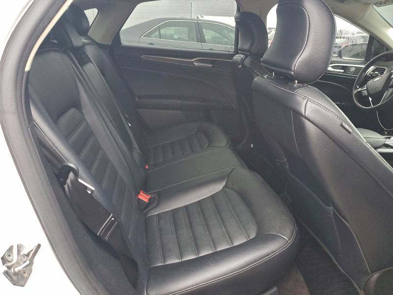 Фото 10 - FORD FUSION