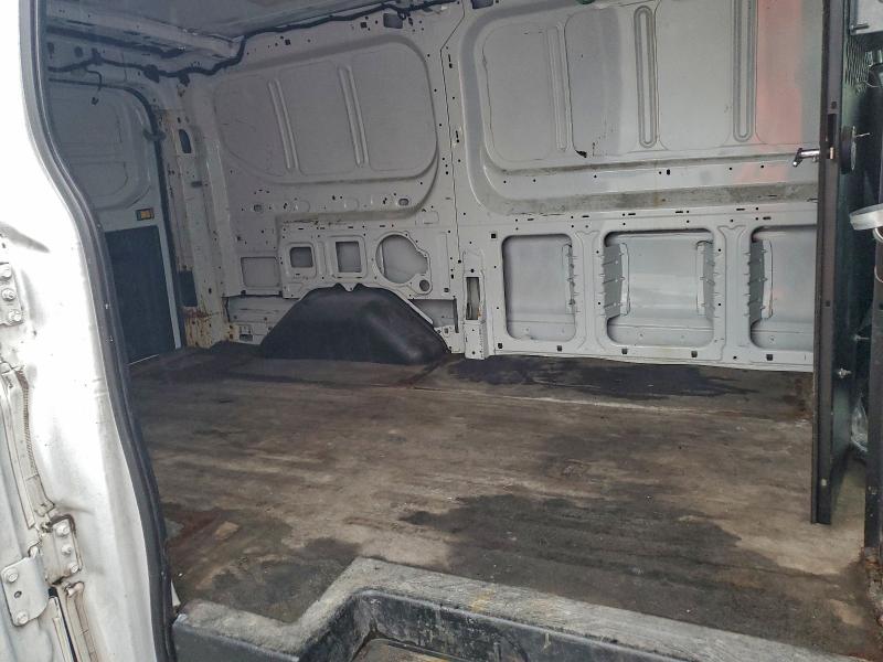 Фото 11 - FORD TRANSIT