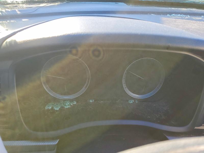 Фото 9 - HYUNDAI SONATA