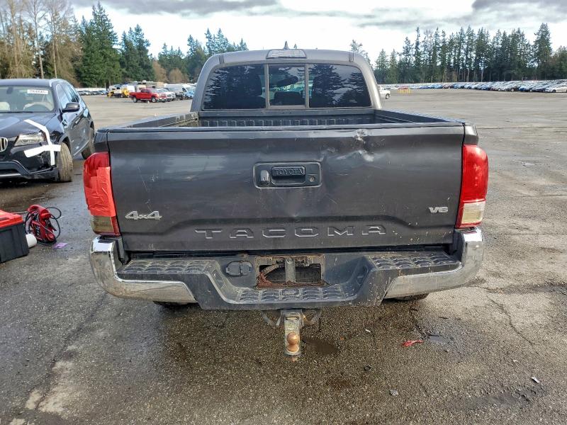 Фото 6 - TOYOTA TACOMA