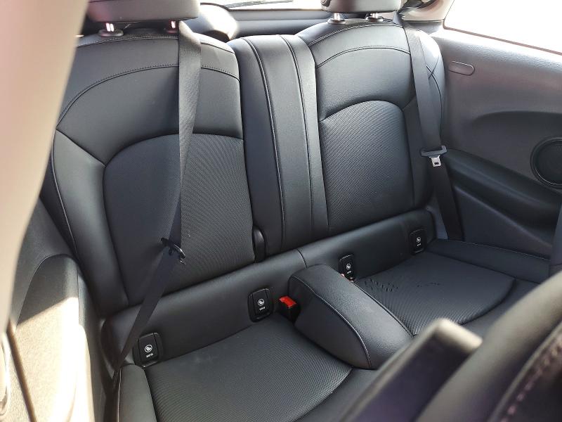 Фото 10 - MINI COOPER