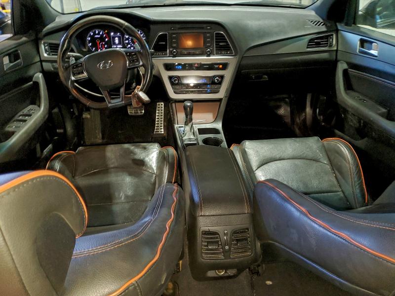 Фото 8 - HYUNDAI SONATA