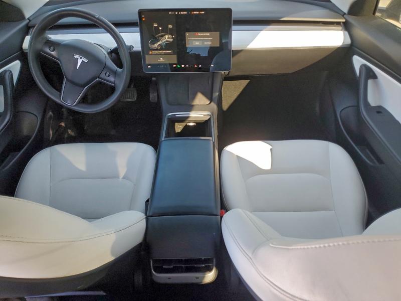 Фото 8 - TESLA MODEL 3