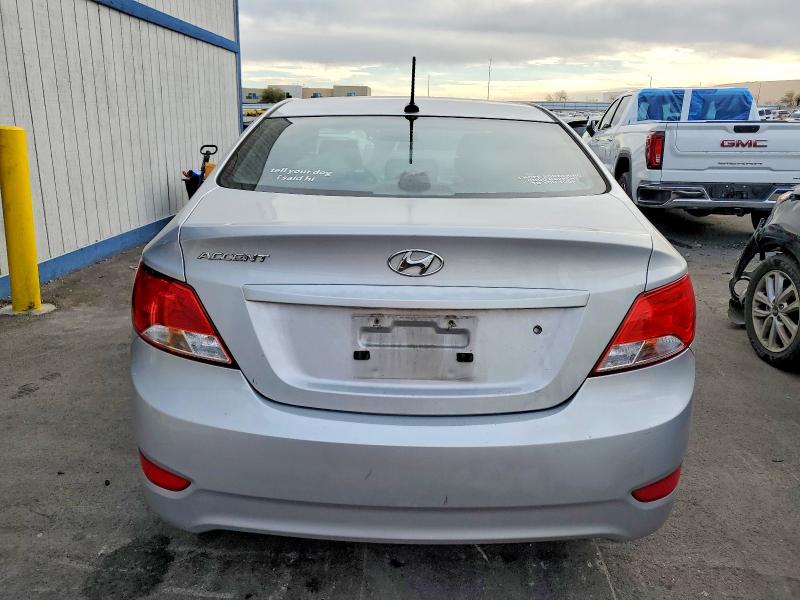 Фото 6 - HYUNDAI ACCENT