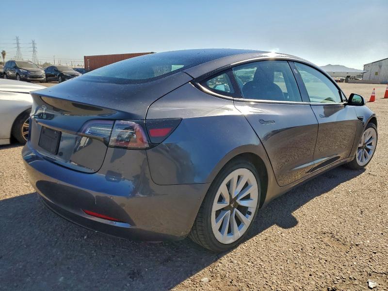 Фото 3 - TESLA MODEL 3