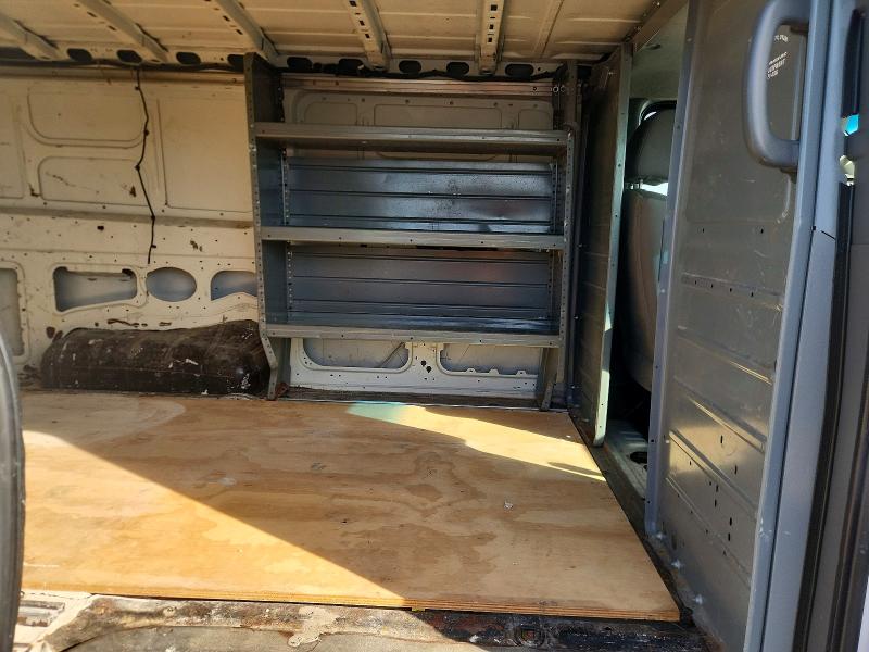 Фото 11 - NISSAN NV