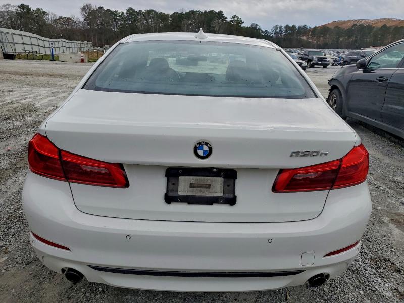 BMW 5 SERIES 2018 VIN WBAJA9C51JB033718