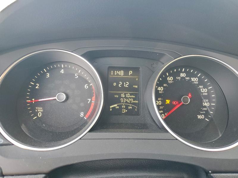 Фото 9 - VOLKSWAGEN JETTA