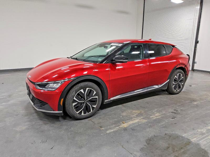 Фото 1 - KIA EV6 LIGHT