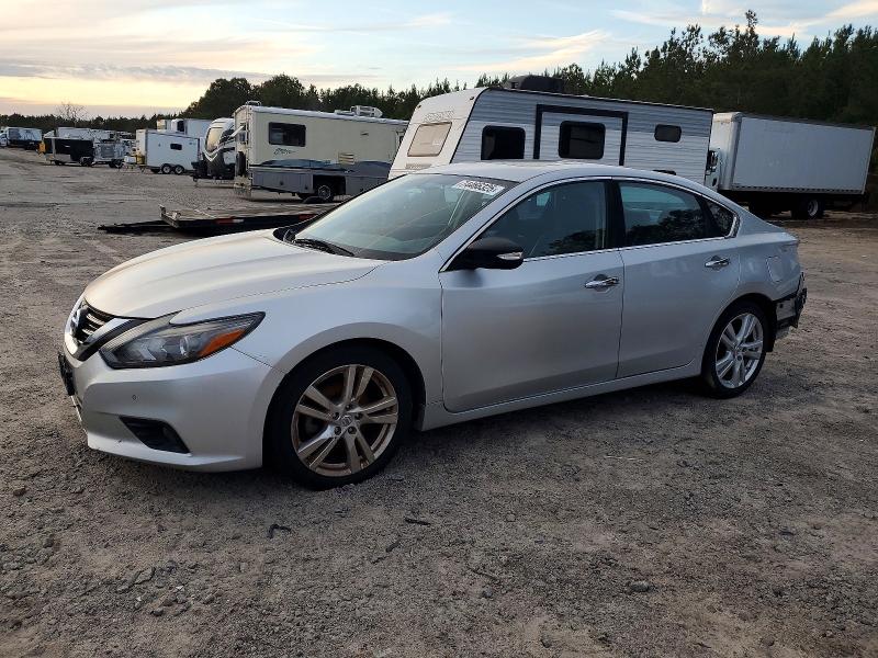 Фото 1 - NISSAN ALTIMA