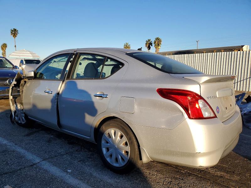 Фото 2 - NISSAN VERSA