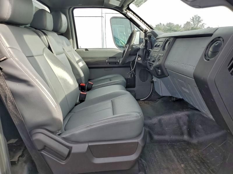 Фото 10 - FORD F550