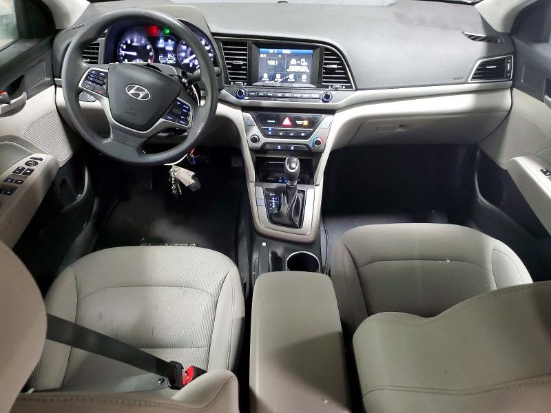 Фото 8 - HYUNDAI ELANTRA