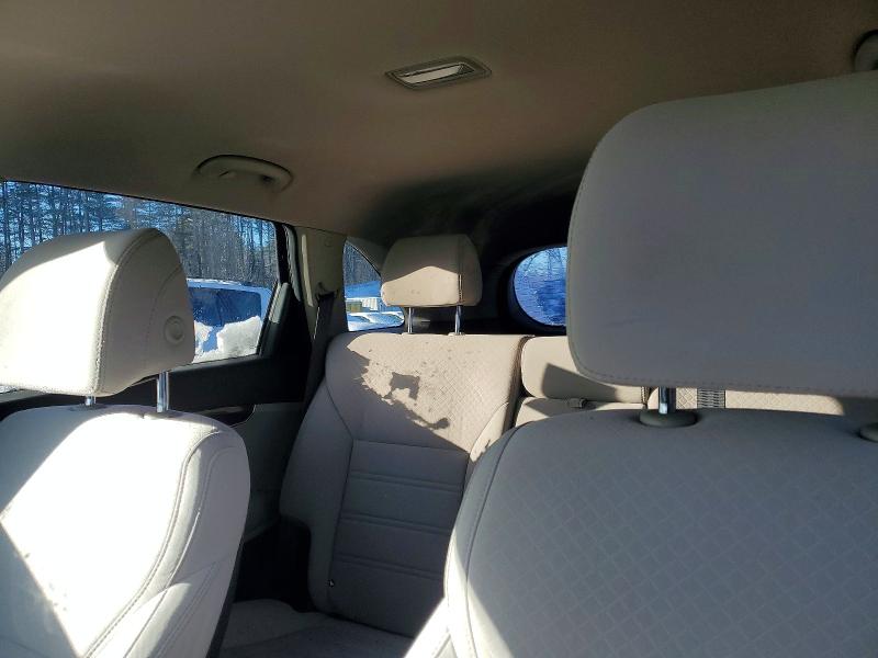 Фото 10 - KIA SORENTO