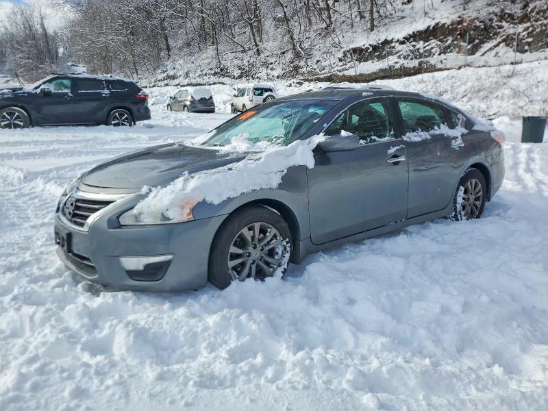 Фото 1 - NISSAN ALTIMA