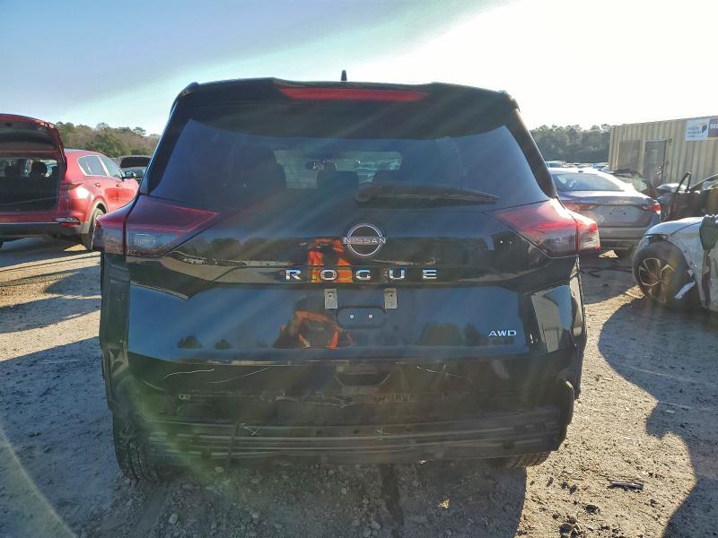 Фото 6 - NISSAN ROGUE