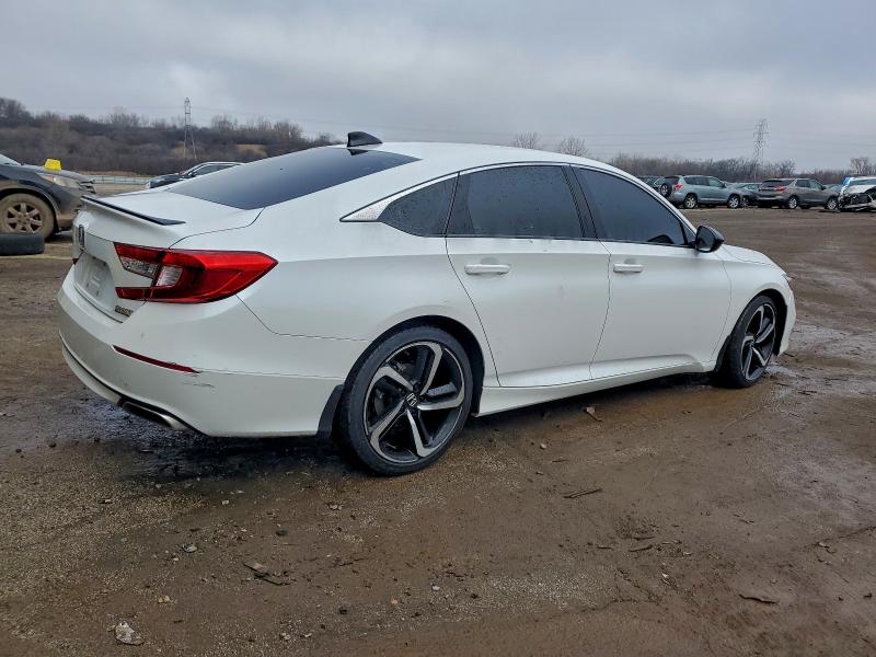 Фото 3 - HONDA ACCORD