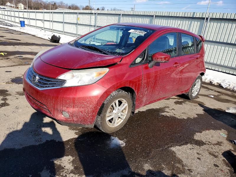 Фото 1 - NISSAN VERSA
