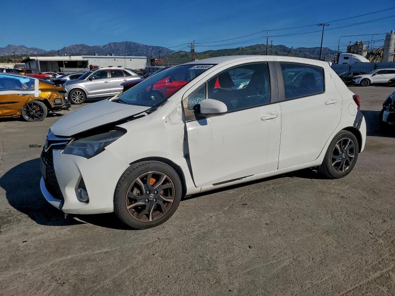 Фото 1 - TOYOTA YARIS