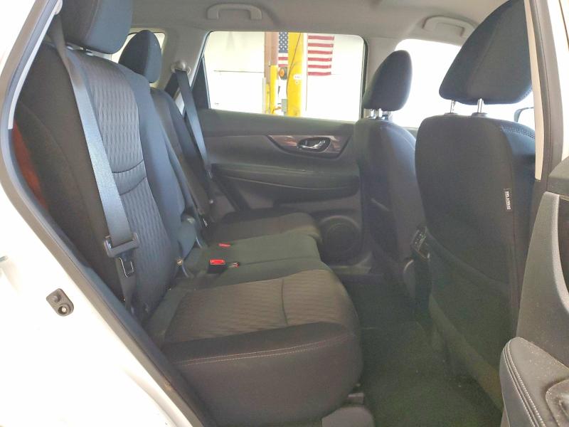 Фото 11 - NISSAN ROGUE