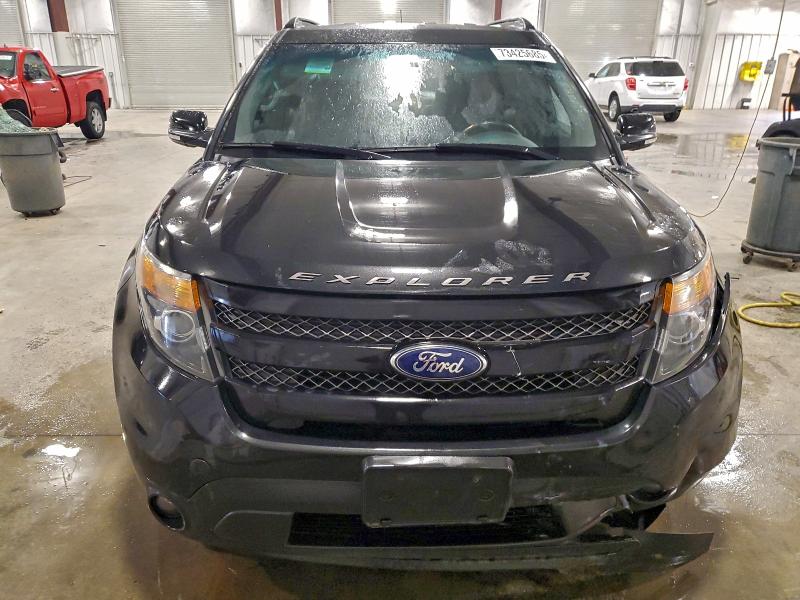 Фото 5 - FORD EXPLORER