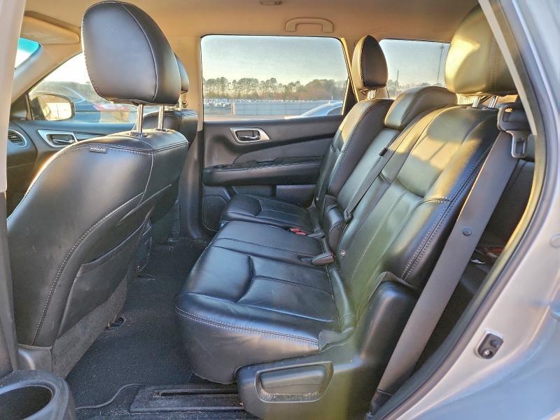 Фото 11 - NISSAN PATHFINDER