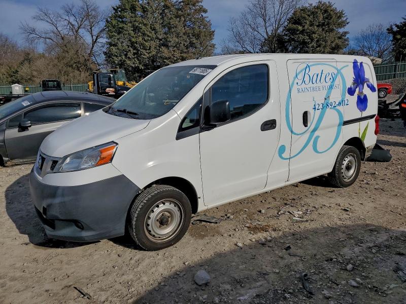 Фото 1 - NISSAN NV