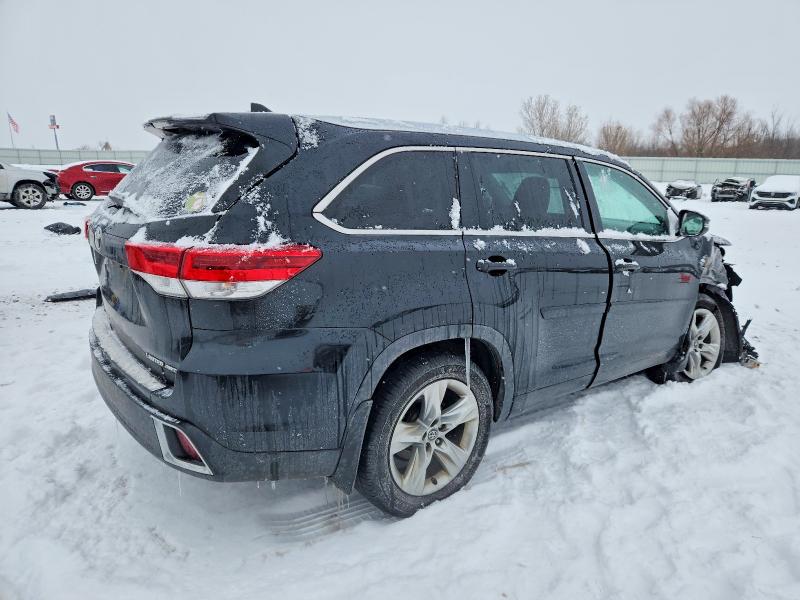 Фото 3 - TOYOTA HIGHLANDER