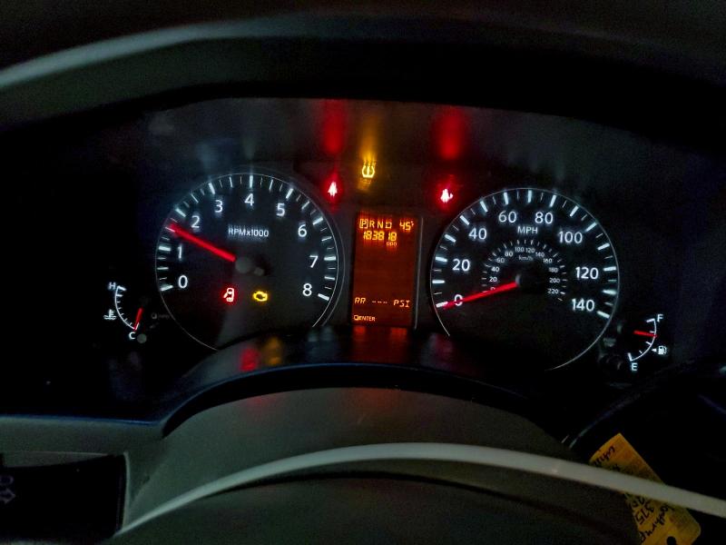 Фото 9 - NISSAN NV