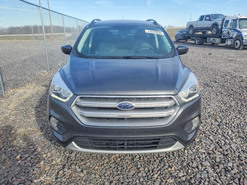 Фото 5 - FORD ESCAPE