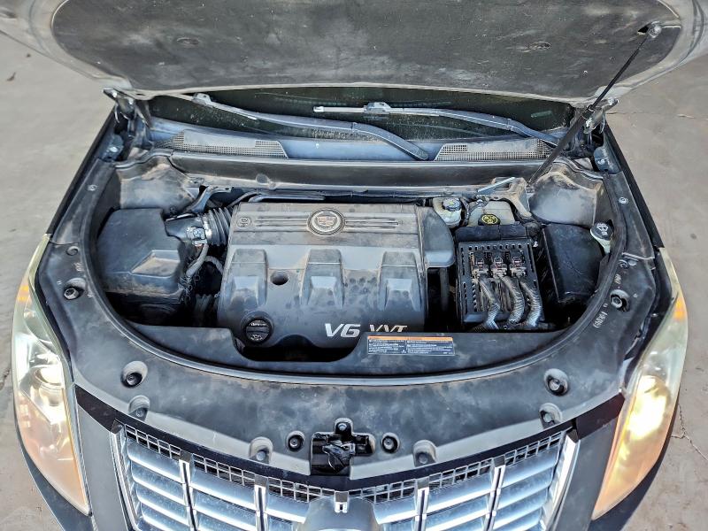 CADILLAC SRX 2015 VIN 3GYFNAE39FS517832