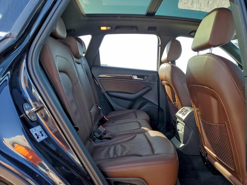 Фото 11 - AUDI Q5