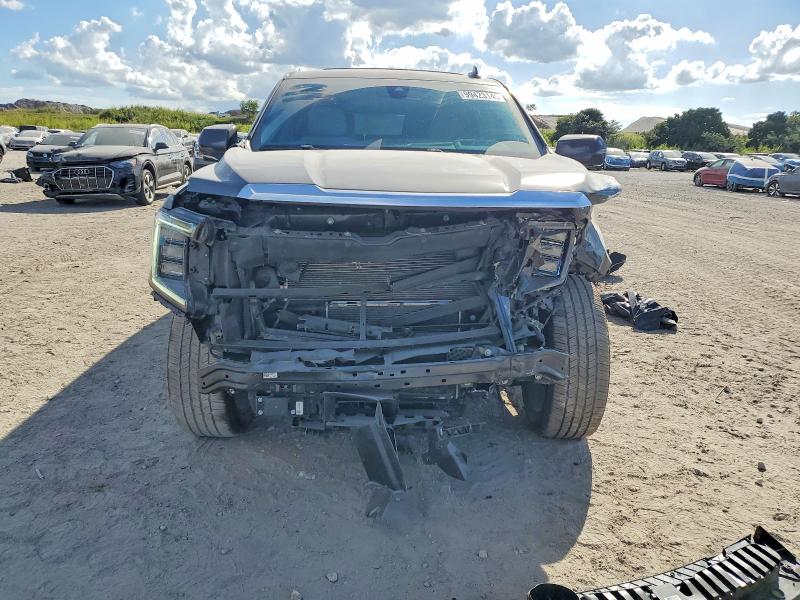 Фото 5 - GMC YUKON