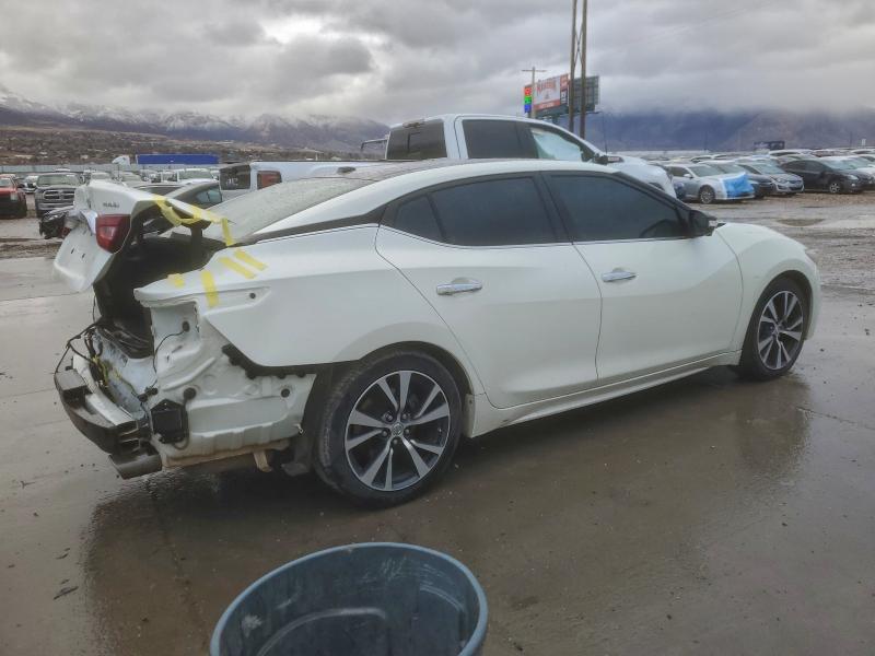 Фото 3 - NISSAN MAXIMA