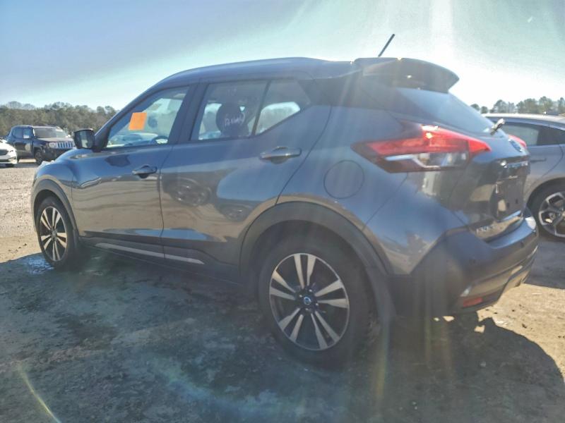 Фото 2 - NISSAN KICKS