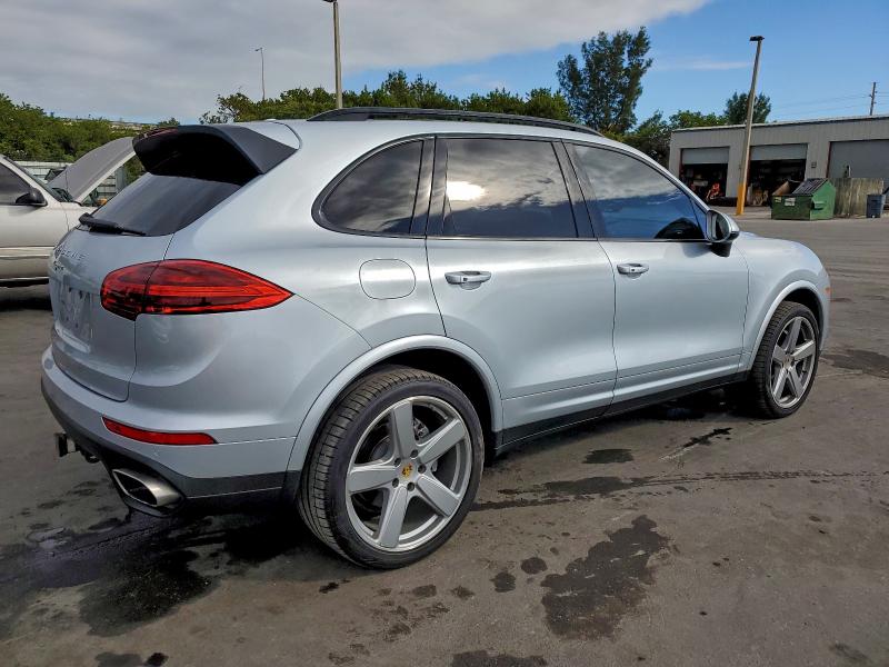 Фото 3 - PORSCHE CAYENNE