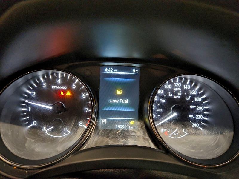 Фото 9 - NISSAN ROGUE