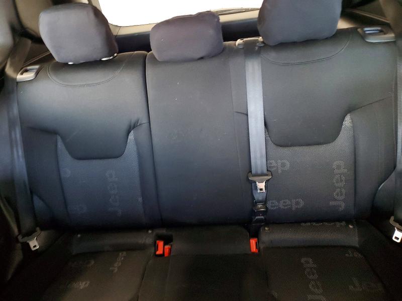 Фото 10 - JEEP RENEGADE