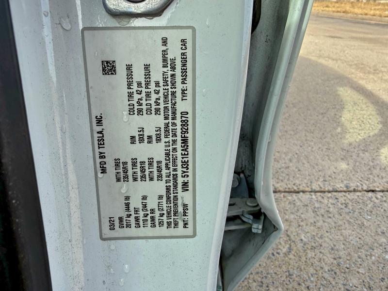 Фото 10 - TESLA MODEL 3