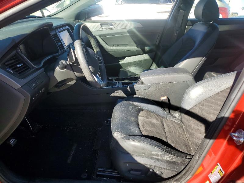 Фото 7 - HYUNDAI SONATA