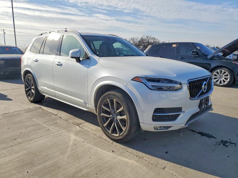 Фото 4 - VOLVO XC90