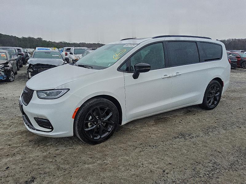 Фото 1 - CHRYSLER PACIFICA