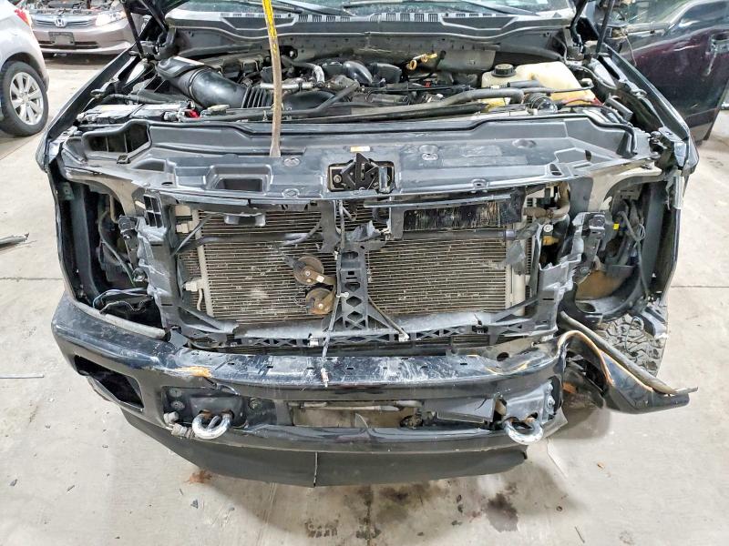 Фото 11 - FORD F350